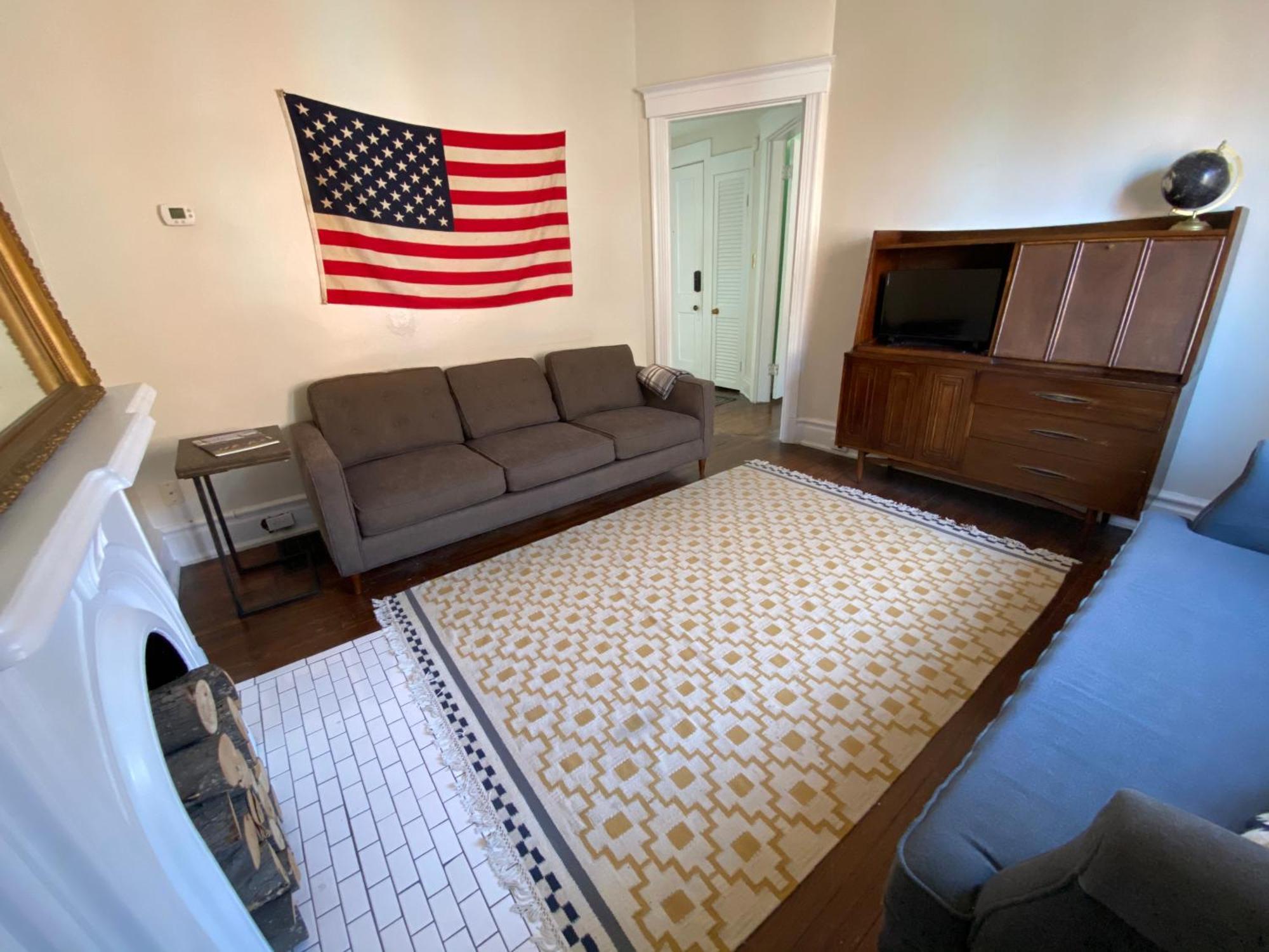 Stellar Apartment